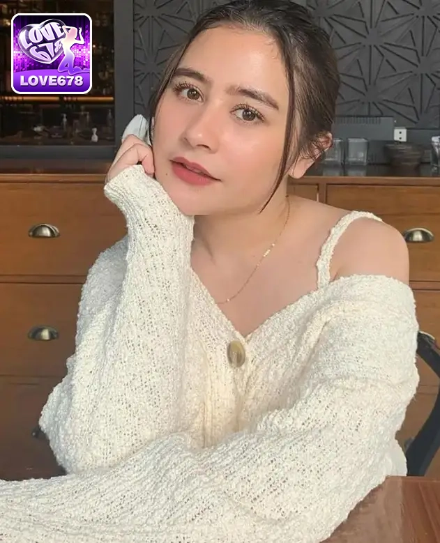 Prilly Latuconsina-hiutoto