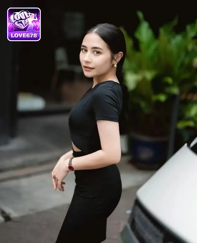 Prilly Latuconsina-hiutoto